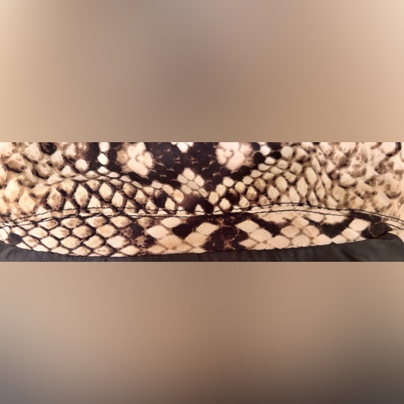 Python snakeskin print blazer jacket - Picture 7 of 10